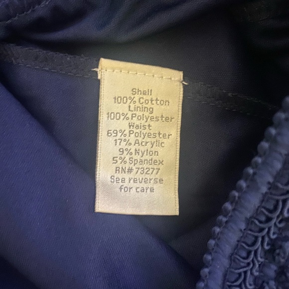 LC WOMENS NAVY LACE MACRAME SHORTS S - Picture 3 of 6